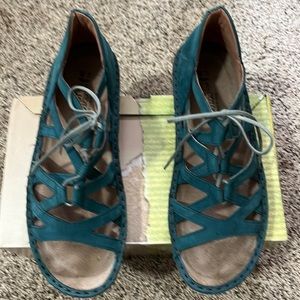 Naot, Size 40(9) Sandals